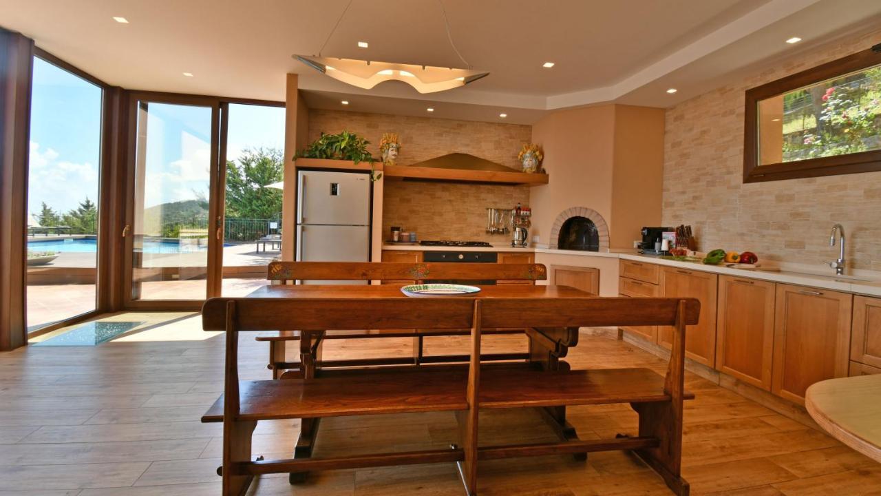 Villa Provenza 12&4, Emma Villas Cefalù Kültér fotó