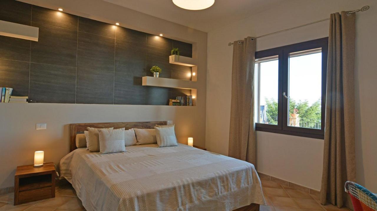 Villa Provenza 12&4, Emma Villas Cefalù Kültér fotó
